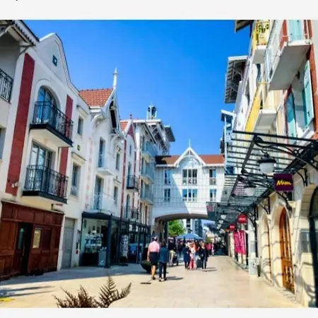 Vue Sur Baie Et Ocean, 100 M De La Et Du Centre Par Chemin Prive דירה ארסשון